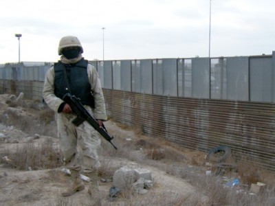 border-mex-military1-400x300.jpg